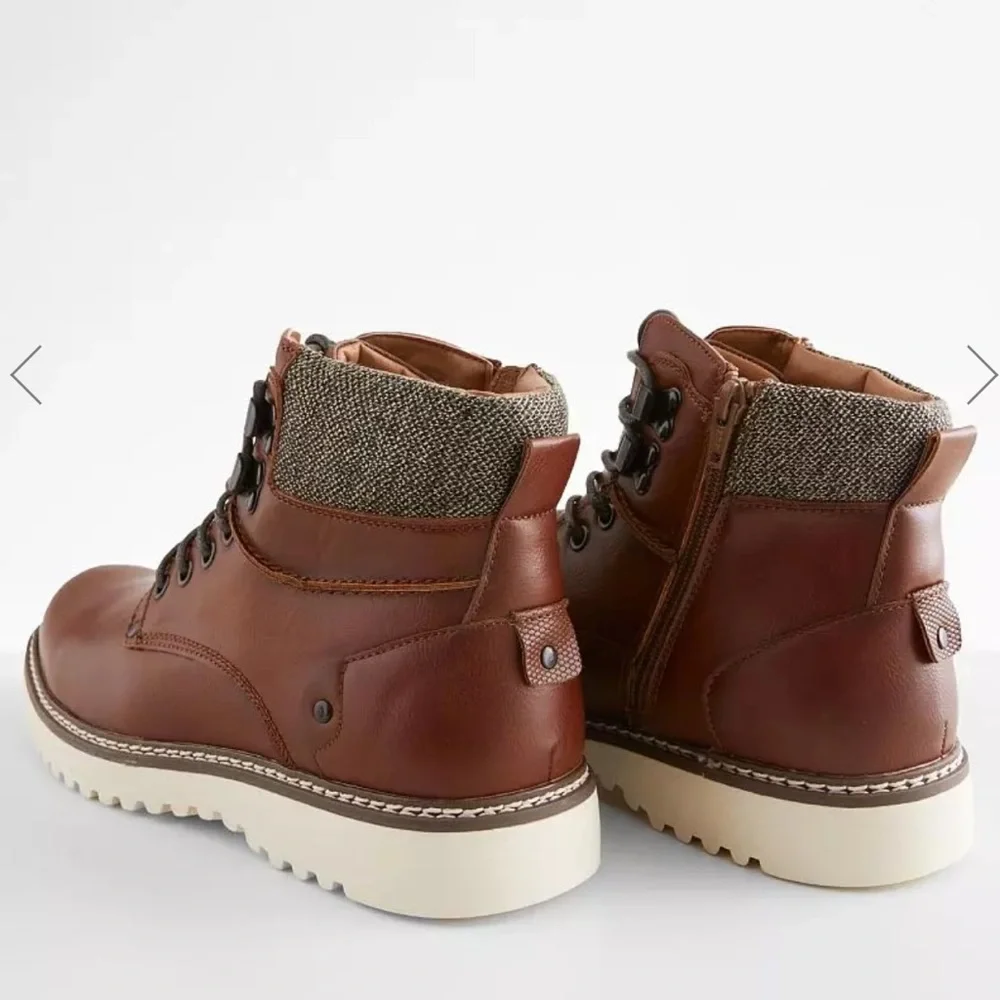 Steve Madden Delwar Boots